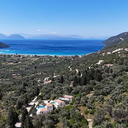 Vasiliki Houses *
